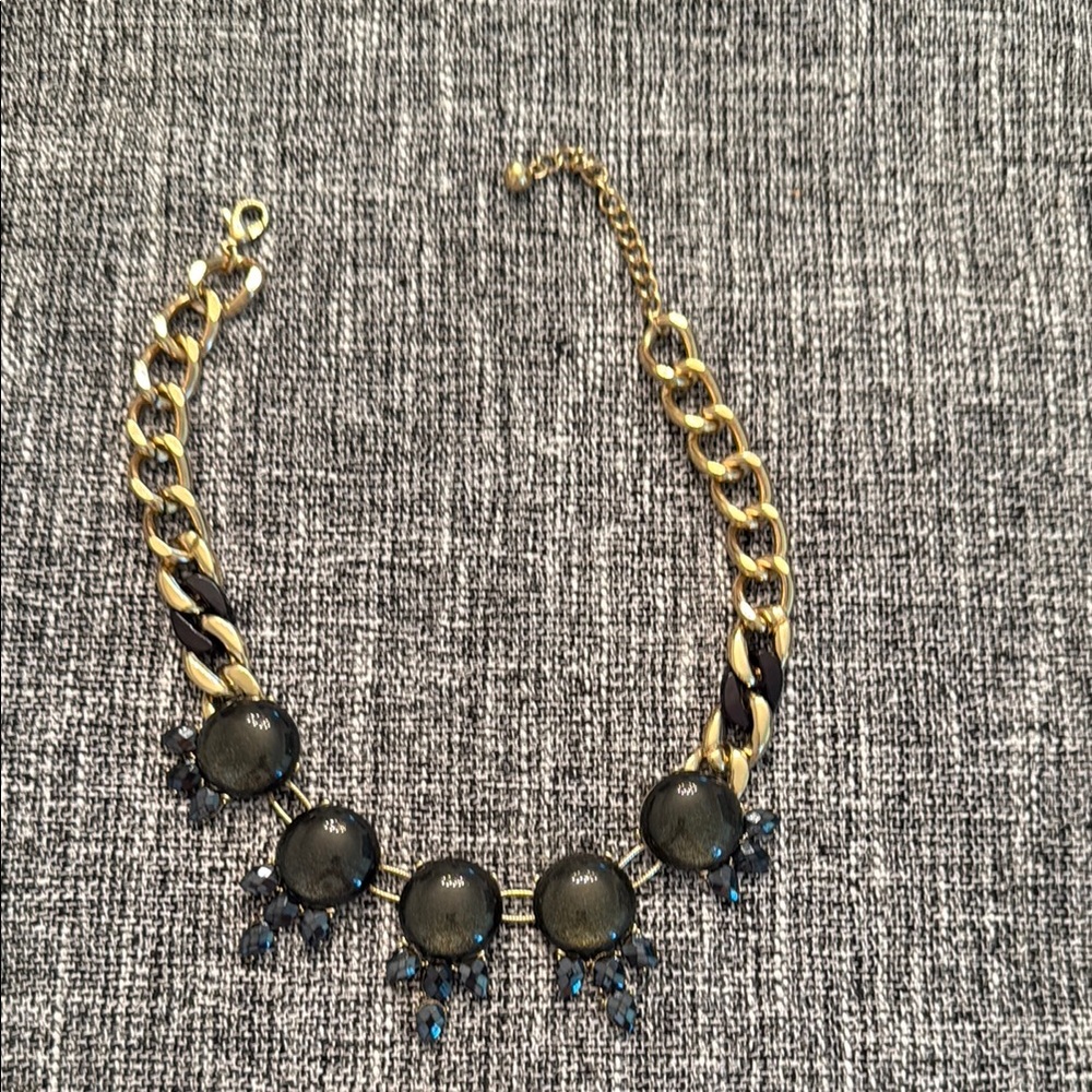 Elegant Gold and Black  Statement Necklace